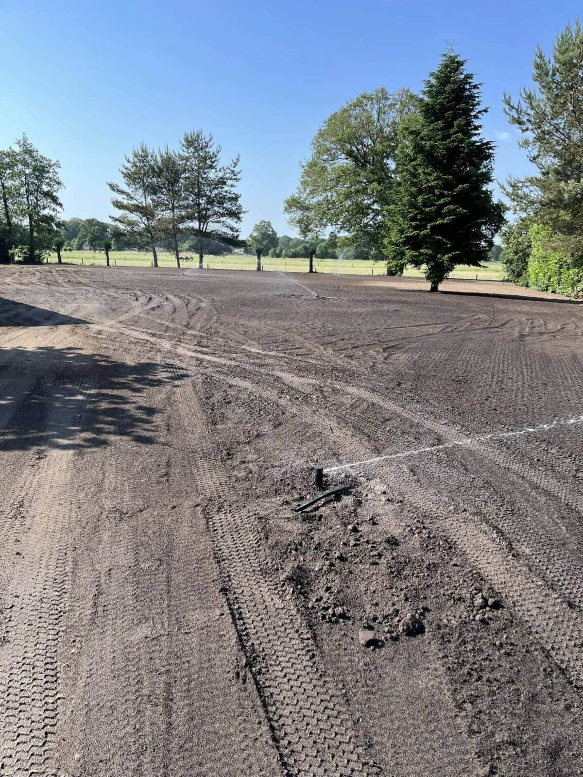 Ontgraven en egaliseren door Lepping